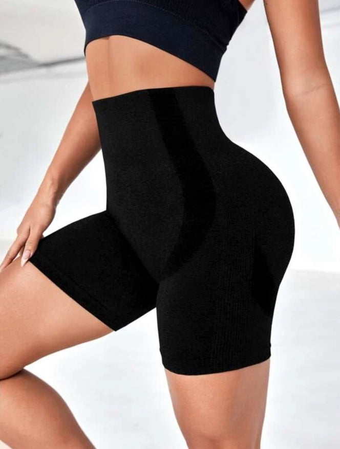 Short de licra levanta cola corto