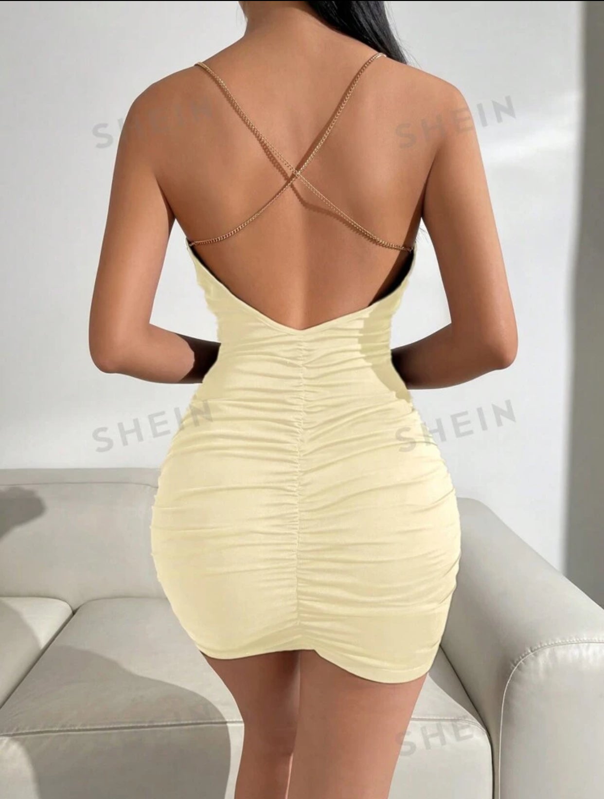 Vestido de tirantes cadena dorados